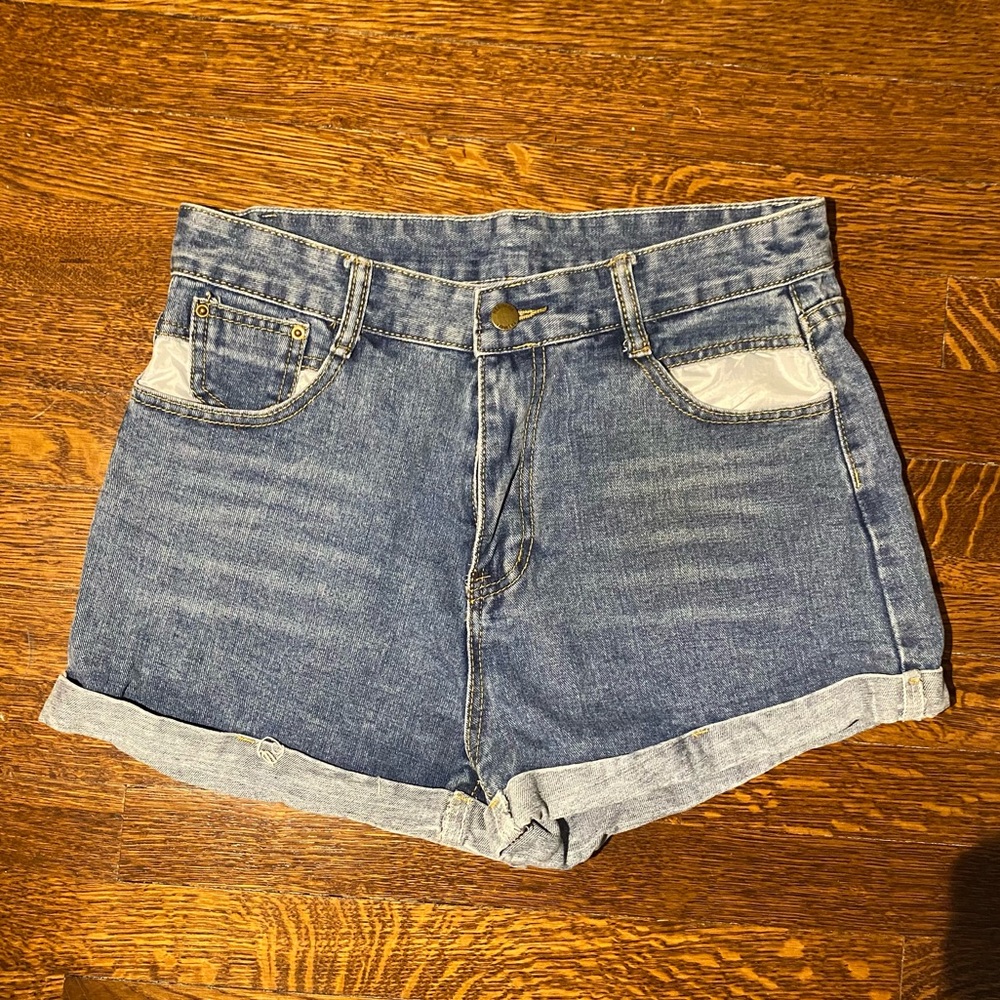 Regular Wash Jean Shorts